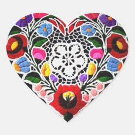 Ungarisches Stickereiherz auf schwarz Herz-Aufkleber
