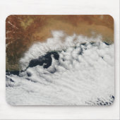 Ungewöhnliche Wolkenformationen Mousepad (Vorne)