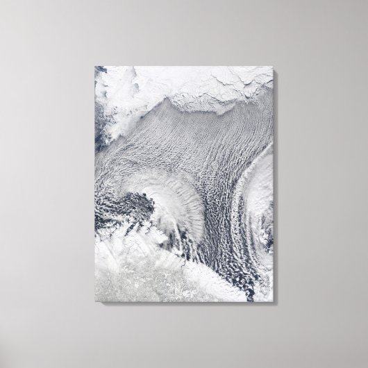 Ungewöhnliche Wolkenformationen über der Barentsse Leinwanddruck (Vorderseite)