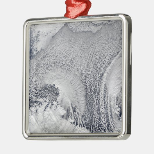 Ungewöhnliche Wolkenformationen über der Barentsse Silbernes Ornament (Links)