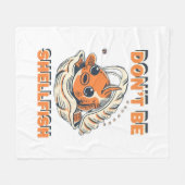 Unglaublich witzig Fisch in einer Muschel Art Fleecedecke (Vorderseite (Horizontal))