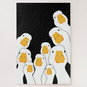 Unheimliche Überwachung: Gänse beobachten uns aus  Puzzle