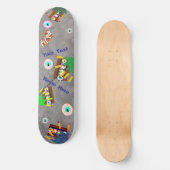 Unheimlicher Zombie mit Süßzahn Skateboard (Vorderseite)
