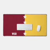 Uni-Farben-Maroon und Gold-Monogramm Schreibtischunterlage (Tastatur & Maus)