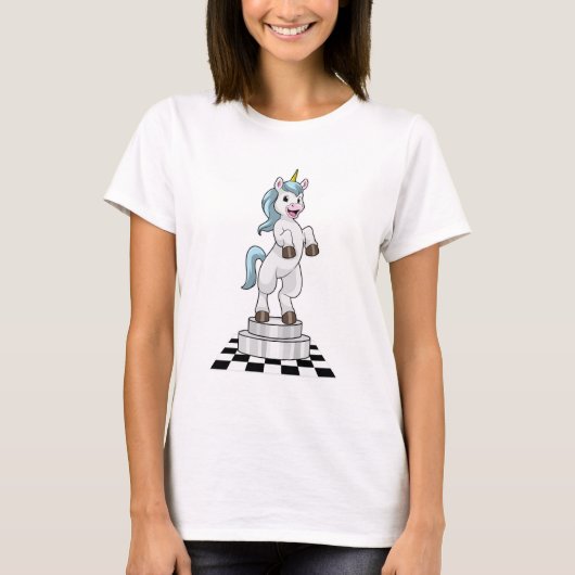 Unicorn am Schach als Schachstück Ritter T-Shirt (Vorderseite)