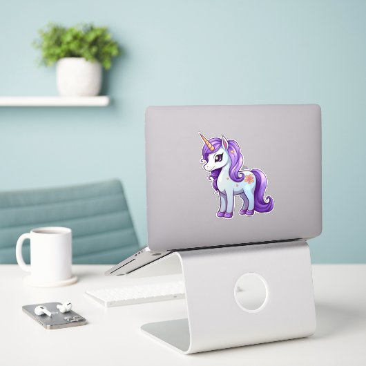 Unicorn-Cartoon zeichnend Aufkleber (Laptop auf Schreibtisch)