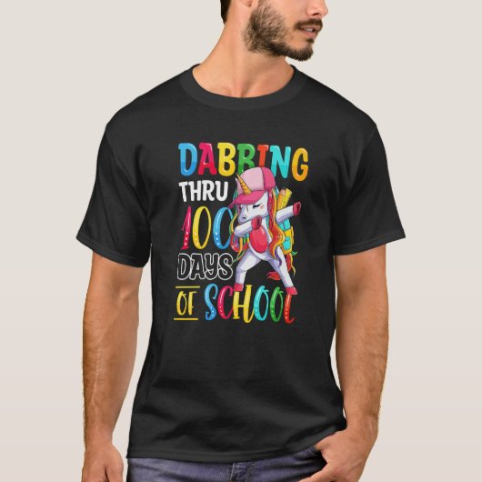 Unicorn Dabbing Thru 100 Days of School Teacher St T-Shirt (Vorderseite)