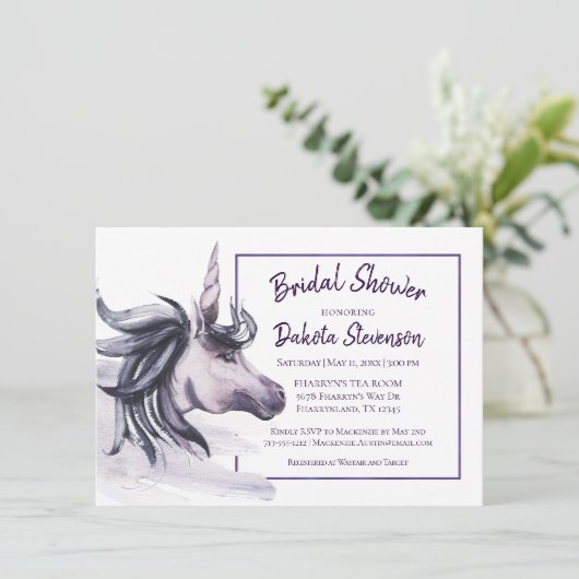 Unicorn Fantasy | Magische Lila Wasserfarbendusche Einladung (Stehend Vorderseite)