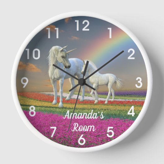 Unicorn Foal und Mutter Regenbogen Personalisiert Uhr (Vorderseite)