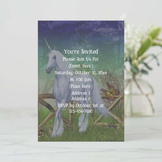 Unicorn Forest Gate Niedlich Fantasy Party Einladung (Stehend Vorderseite)