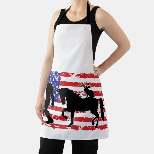 Unicorn, Jackalope, Bigfoot and the American Flag Schürze (InSitu)