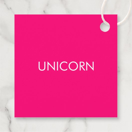 "Unicorn" minimalistisches heißrosa Fuchsienweißge Geschenkanhänger (Rückseite)