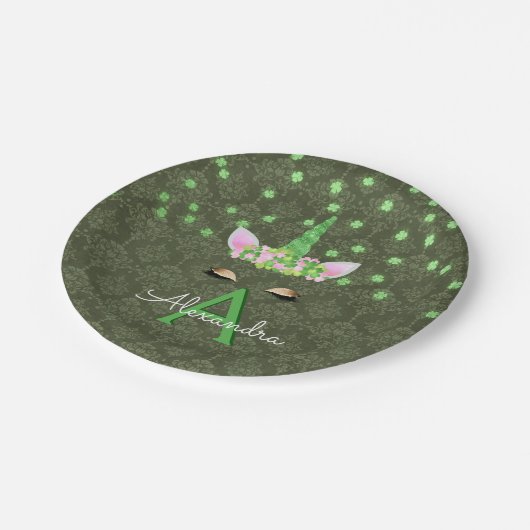 Unicorn Monogram Green St. Patrick's Day Pappteller (Schrägansicht)
