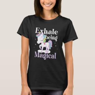 Unicorn Regenbogenausschnitt ist magisch 1 T-Shirt