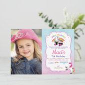 Unicorn Roller Skaten Birthday Party Foto Einladung (Stehend Vorderseite)