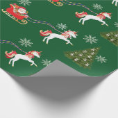 Unicorn Santa's Sleigh Snowflakes Weihnachtsbaum Geschenkpapier (Ecke)