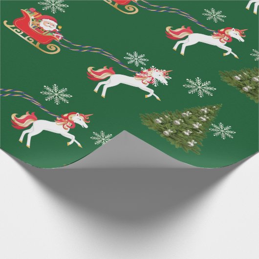 Unicorn Santa's Sleigh Snowflakes Weihnachtsbaum Geschenkpapier (Ecke)
