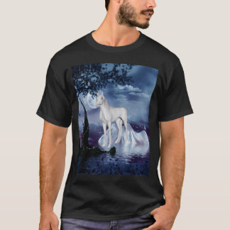 Unicorn träumt lila geblühte Mähne 1 T-Shirt