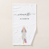 Unicorn-Yoga-Posen niedlicher lustiger weißer Name Handtuch (Handtuch)