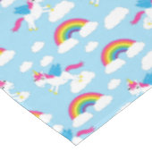 Unicorns & Rainbows Niedlich 1. Geburtstag Party T Tischdecke (Schrägansicht)