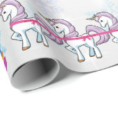 Unicorns ziehen den Schlitten des Weihnachtsmanns  Geschenkpapier (Rolleneckpunkt)