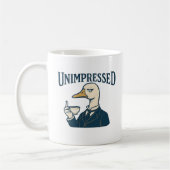 Unimpressed Duck Drinking Tea Meme Kaffeetasse (Links)