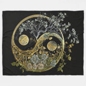 Uniqie Intricate Modern Design Yin und Yang Fleecedecke (Vorderseite (Horizontal))