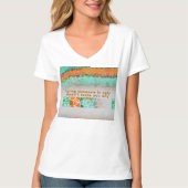 Unique Colorful Triangle Pattern & Quotes T-Shirt (Vorderseite)