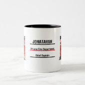 Unique Firefighter or Fireman, Black and Red Funny Zweifarbige Tasse (Mittel)