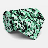 Unique Green Camouflage Neck Tie Krawatte (Gerollt)