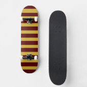 Unique Metallic Gold Maroon Striped Skateboard (Vorderseite)