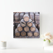 Unique Rum Barrels Quadratische Wanduhr (Zuhause)