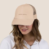 Unisex Cap Customizable with Name or Phrase Truckerkappe (Beispiel)