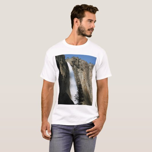 Unisex in Kalifornien: Josemite Falls T-Shirt (Vorne ganz)