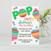 Unisex Rainbow Pop It Fidget Toy Birthday Party Einladung (Stehend Vorderseite)