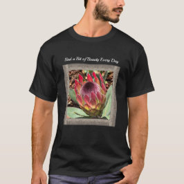 Unisex T - Shirt mit Atemberaubender Protea