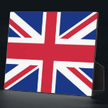 United Kingdom Flag Plaque Fotoplatte<br><div class="desc">Feiern Sie Ihre Liebe für das Vereinigte Königreich mit unserer exklusiven Plakette mit der britischen Flagge! Diese mit viel Liebe zum Detail gestaltete Plakette ist mehr als nur ein Zierwerk, sie ist eine Hommage an das reiche Erbe und den kulturellen Stolz Großbritanniens. Das elegante Design zeigt den berühmten Unijack und...</div>
