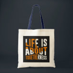 Unity Tote Bag - Das Leben dreht sich um Zusammeng Tragetasche<br><div class="desc">Tragen Sie eine Botschaft der Einheit und des Zusammenlebens mit dieser stilvollen Totentasche. Mit einem kühnen Design mit der Phrase 'Leben ist über Zusammensein' ist diese Tasche perfekt für jeden, der die Verbindung und Gemeinschaft schätzt. Aus hochwertigen Materialien hergestellt, ist es ideal für den täglichen Gebrauch, Einkäufe oder als Geschenk...</div>