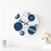 Universe in a Bottle Große Wanduhr (Zuhause)