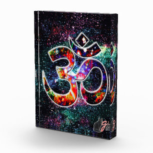 Universelles OM Karma Fotoblock