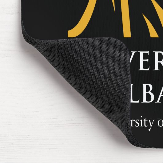 Universität Albany - Iconic-Logo Mousepad (Ecke)