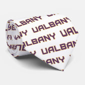 Universität Albany Wordmark Krawatte (Gerollt)