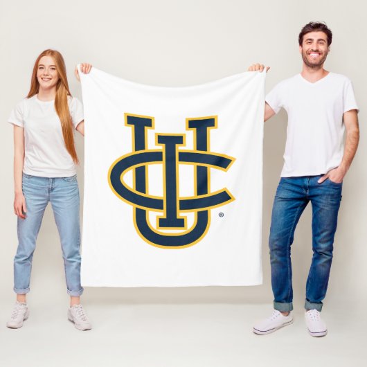 University of California, Irvine Logo Fleecedecke (Beispiel)