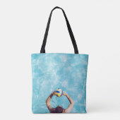 Unknown person playing beach volleyball tasche (Rückseite)
