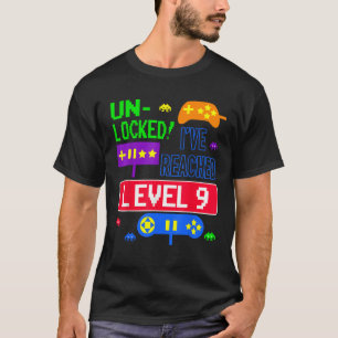 Unlock I hat Level 9 Arcade 9. Geburtstag T-Shirt