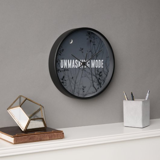UnMaskierungsmodus Uhr (Büro)