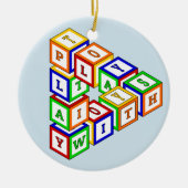 Unmögliche Konstruktion eines Dreiecks auf blau Keramik Ornament (Vorne)