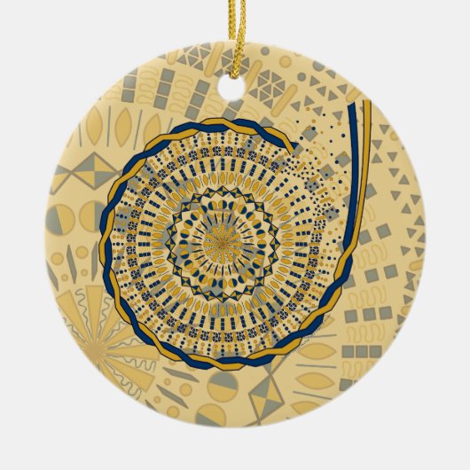 Unravel Ornament (Vorne)