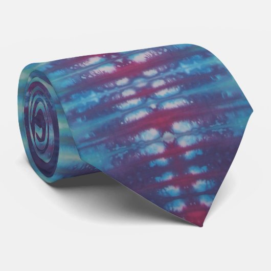 Unreal Blue Red Gefärbte Krawatte Necktie (Gerollt)