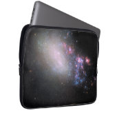 Unregelmäßige Galaxy Ngc 4485 Laptopschutzhülle (Vorne Rechts)
